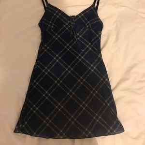 super cute trendy plaid mini dress ♥️